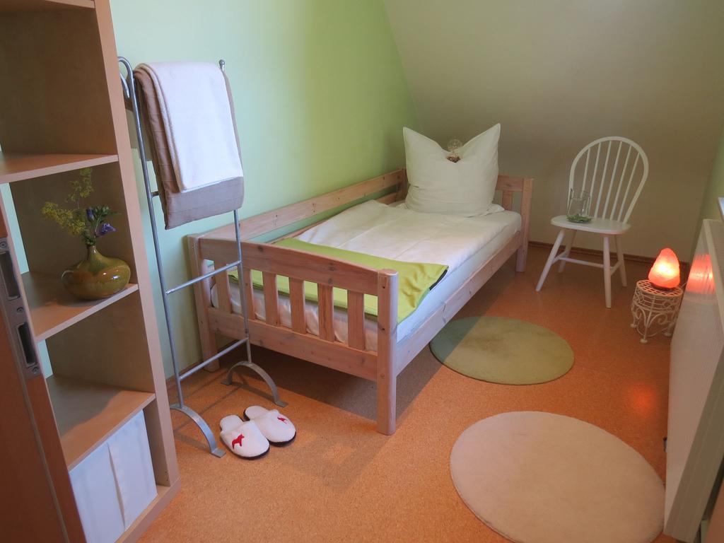 Oekohausnamaste Hotel Oberasbach Kamer foto
